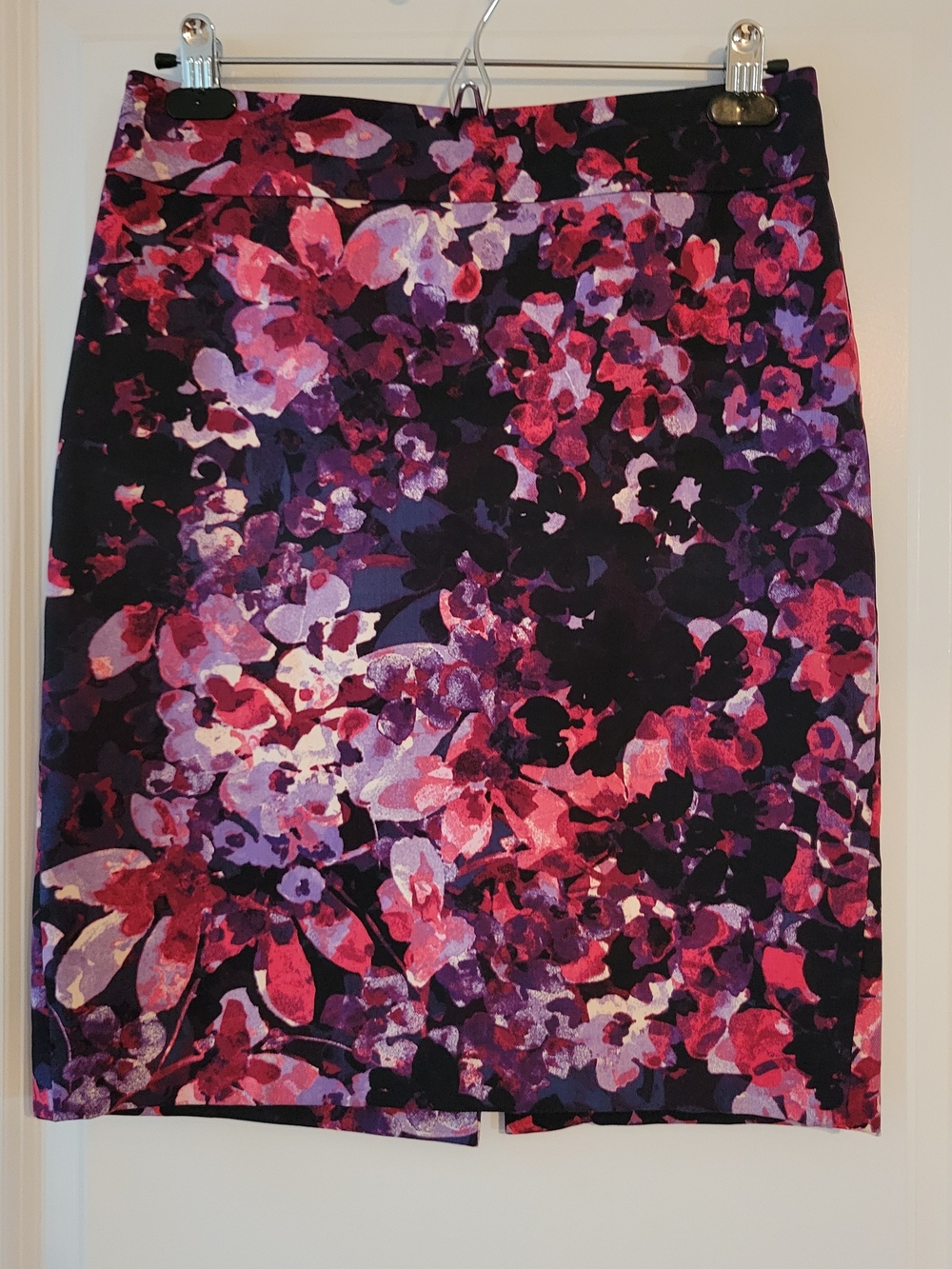 Floral Pencil Skirt in Purple & Pink